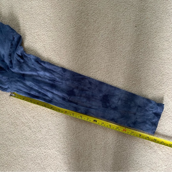 Gap Shrunken T Navy Blue Long Sleeve Top (Size Medium) - Picture 7 of 7